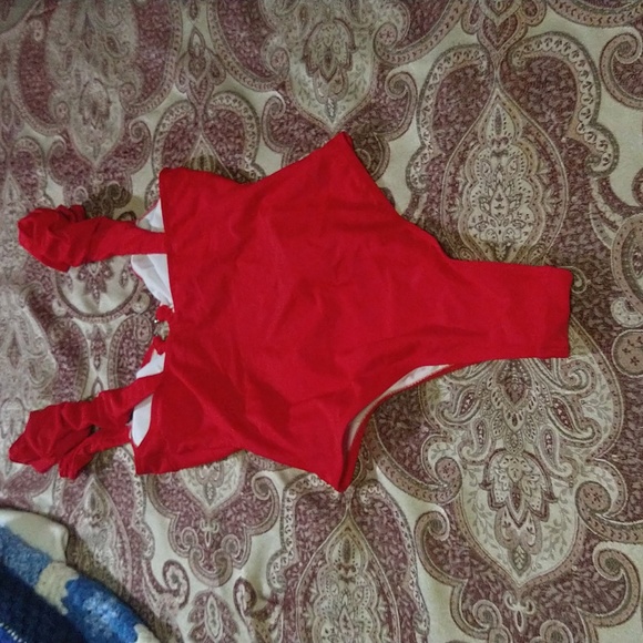 Size S NWOT red one piece cutout swimsuit - Picture 9 of 15